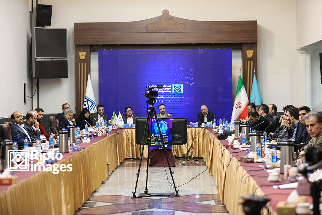 گزارش تصویری/ ششمین جلسه نشست تحول دربیمه های اجتماعی : روش های واگذاری مدیریت یا بهره برداری